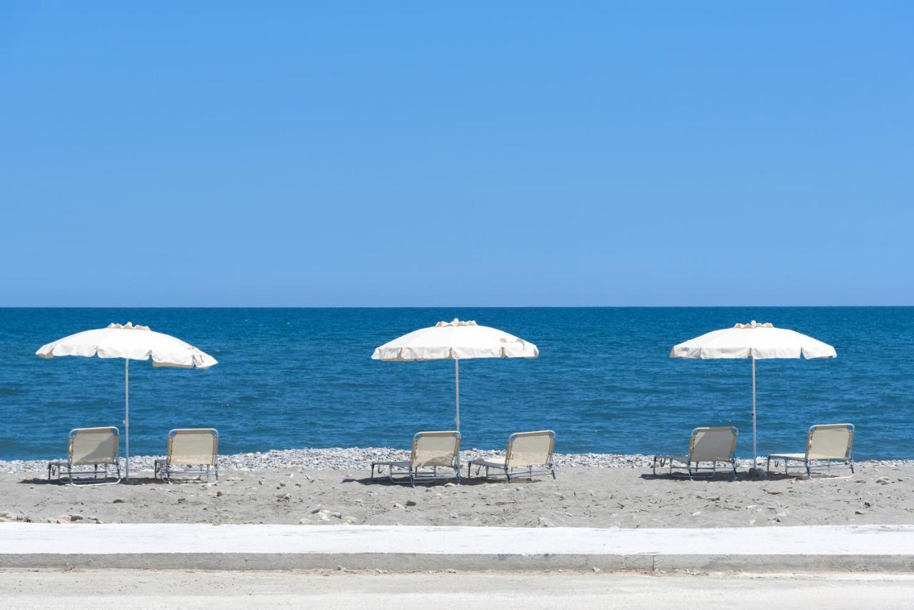 Artemis Seafront Villa, An Evanescence Sea Retreat, By Thinkvilla Tavronitis  Exterior photo